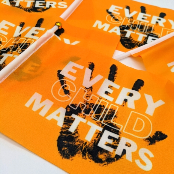 Every Child Matters Mini Flag - Picture 2 of 3